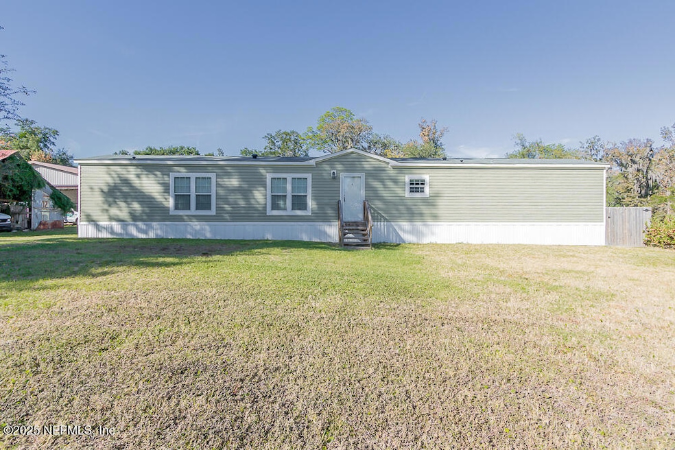 For Rent $2,100/month • Co-Listing Agent