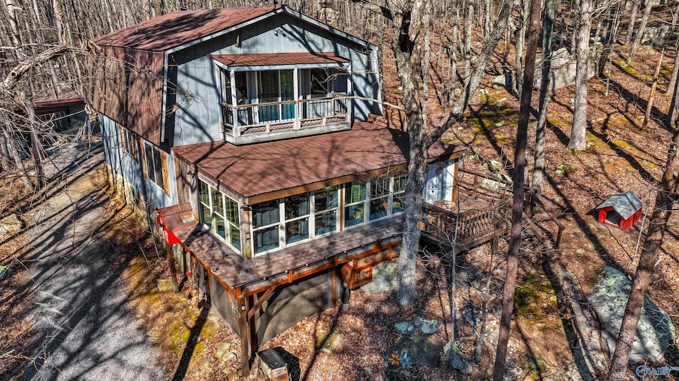 Sold $405,000