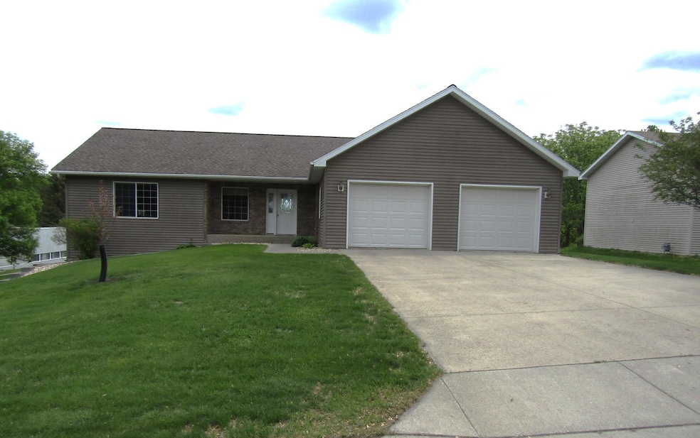 180 N Bordson St, Appleton, MN 56208 - photo 1