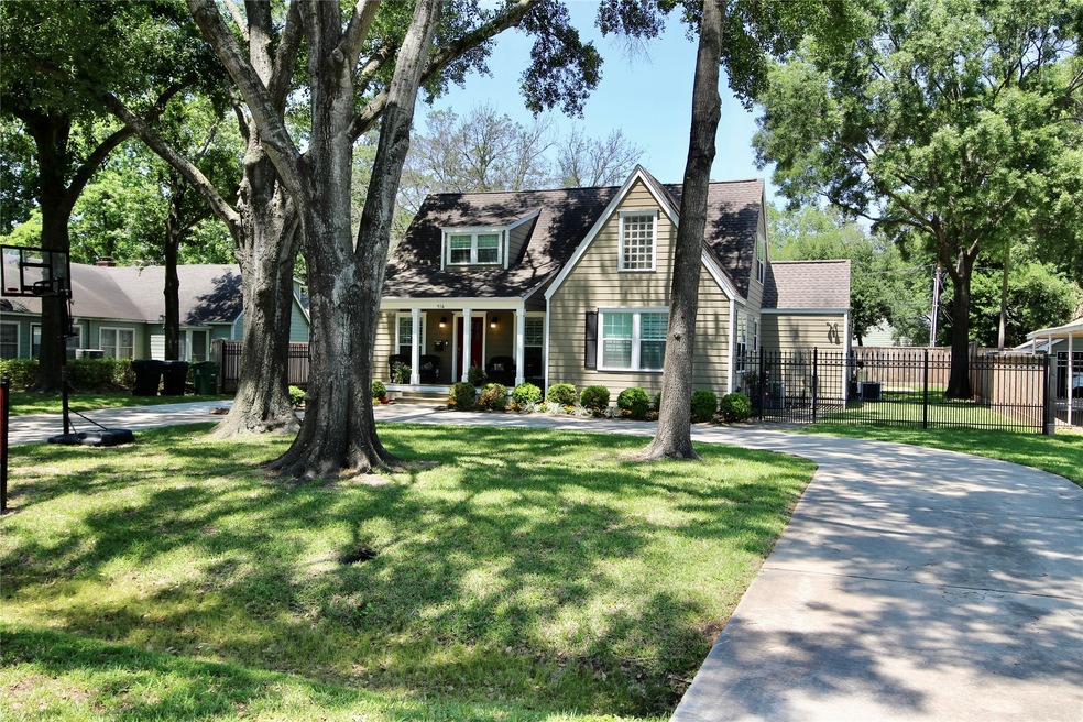 516 W 31st St, Houston, TX 77018 - photo 1
