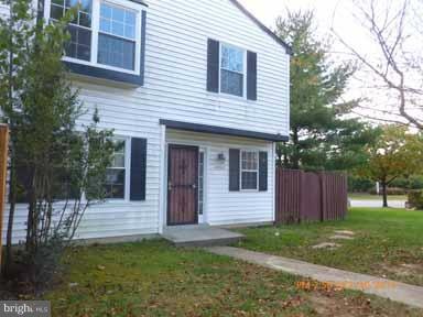 10503 Joyceton Dr, Upper Marlboro, MD 20774 - photo 1