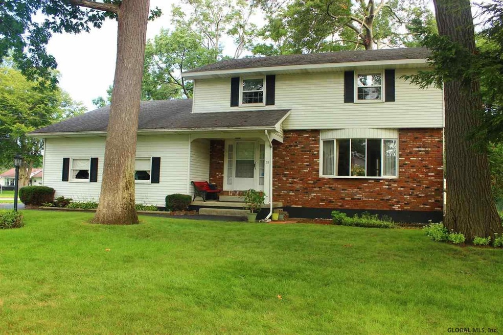 39 Memory Ln, Schenectady, NY 12306 - photo 1