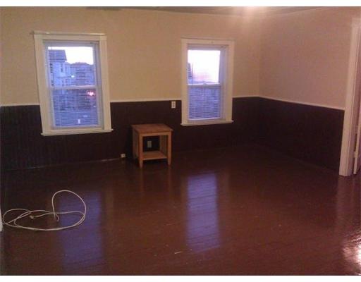 229 Palmer St unit 3, Fall River, MA 02724 - photo 1