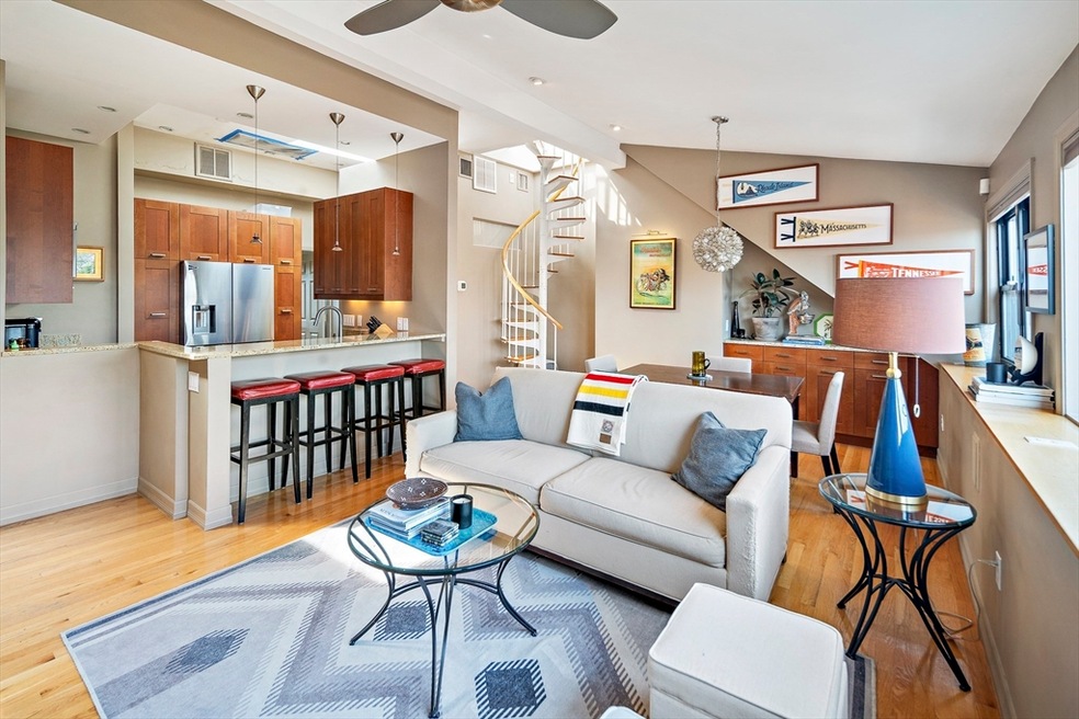 675 Tremont St unit 6, Boston, MA 02118 - photo 1