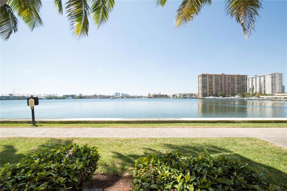 Porto Bellagio unit 1107, Sunny Isles Beach, FL 33160 - photo 1