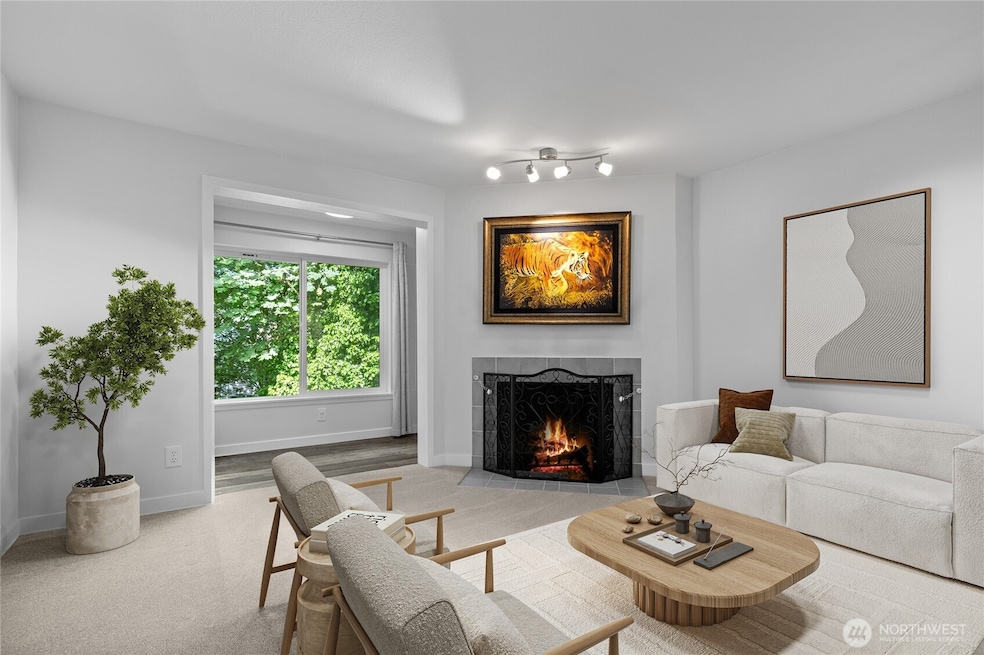 For Sale $315,999 • Co-Listing Agent