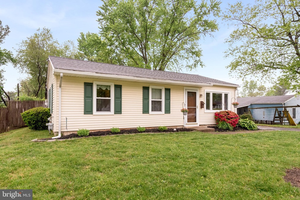 6 Greenview Ave, Reisterstown, MD 21136 - photo 1