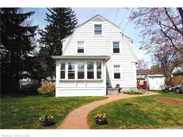 104 Washington Cir, West Hartford, CT 06119 - photo 1