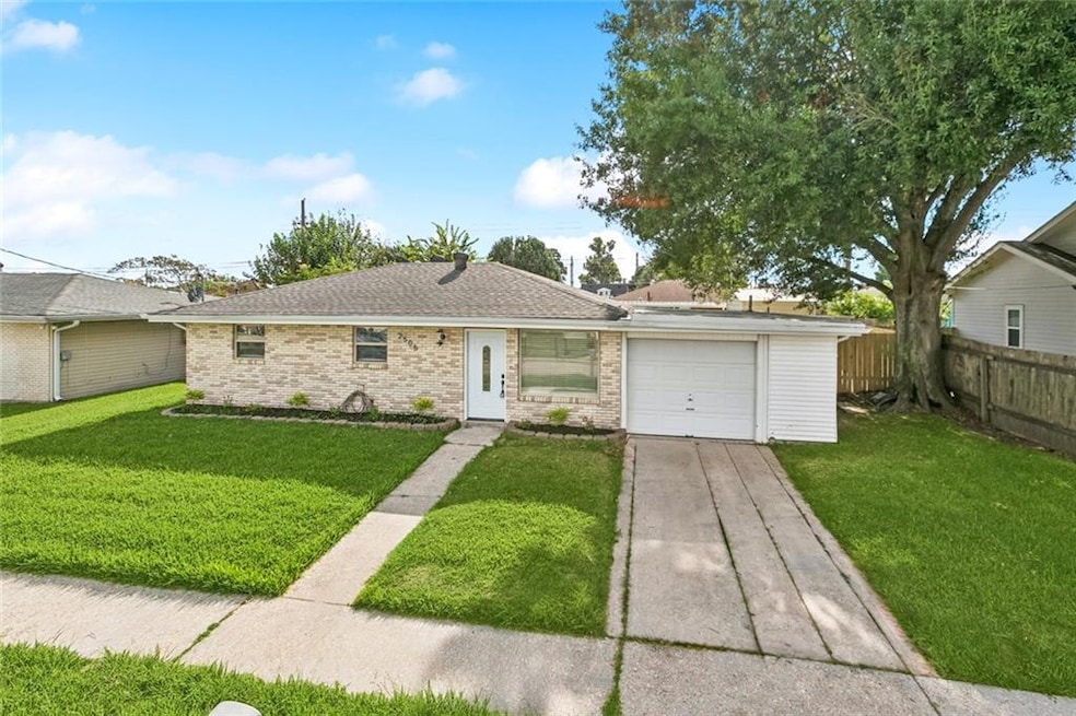 2505 Mumphrey Rd, Chalmette, LA 70043 - photo 1