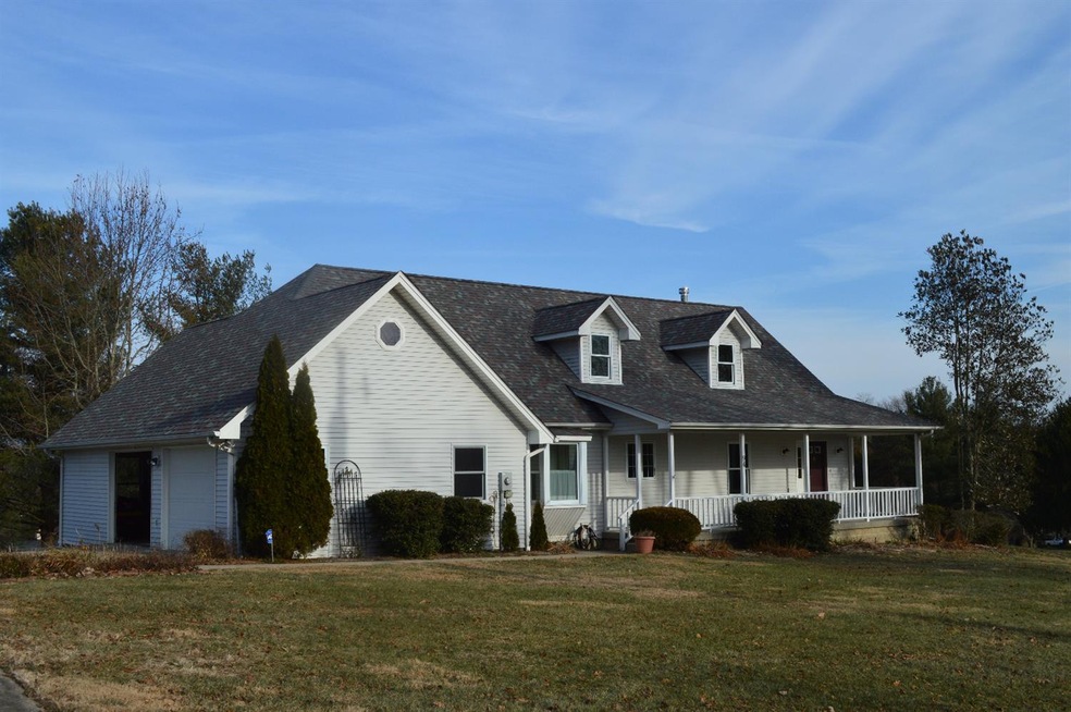 94 Gwinn Island Cir, Danville, KY 40422 - photo 1