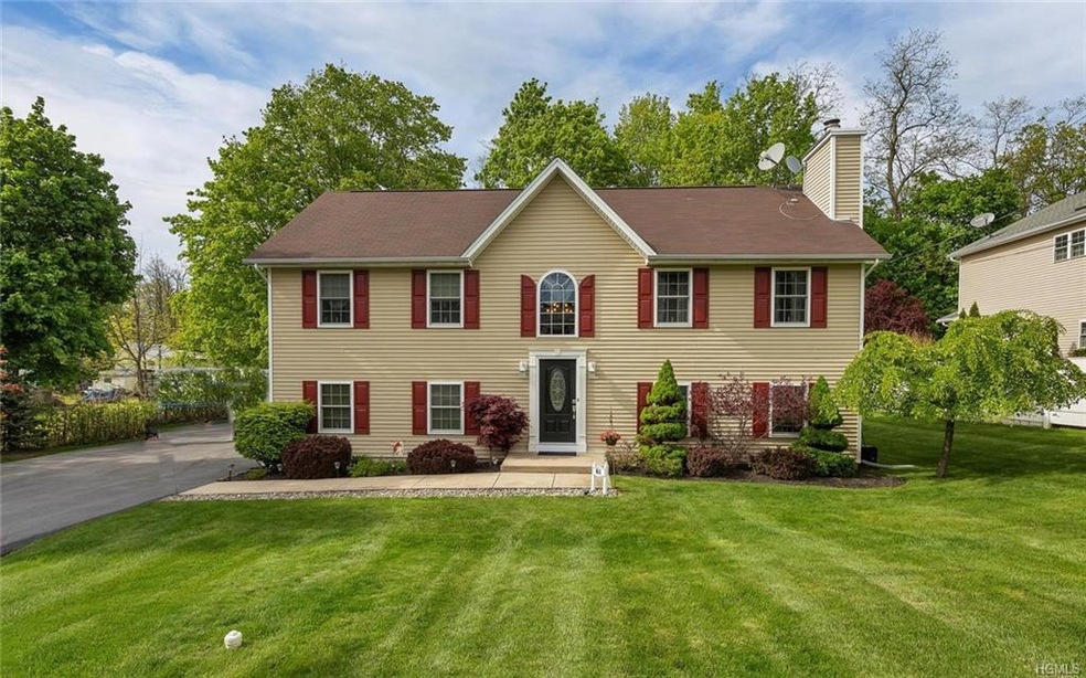 61 W Jeanibo Rd, Monroe, NY 10950 - photo 1