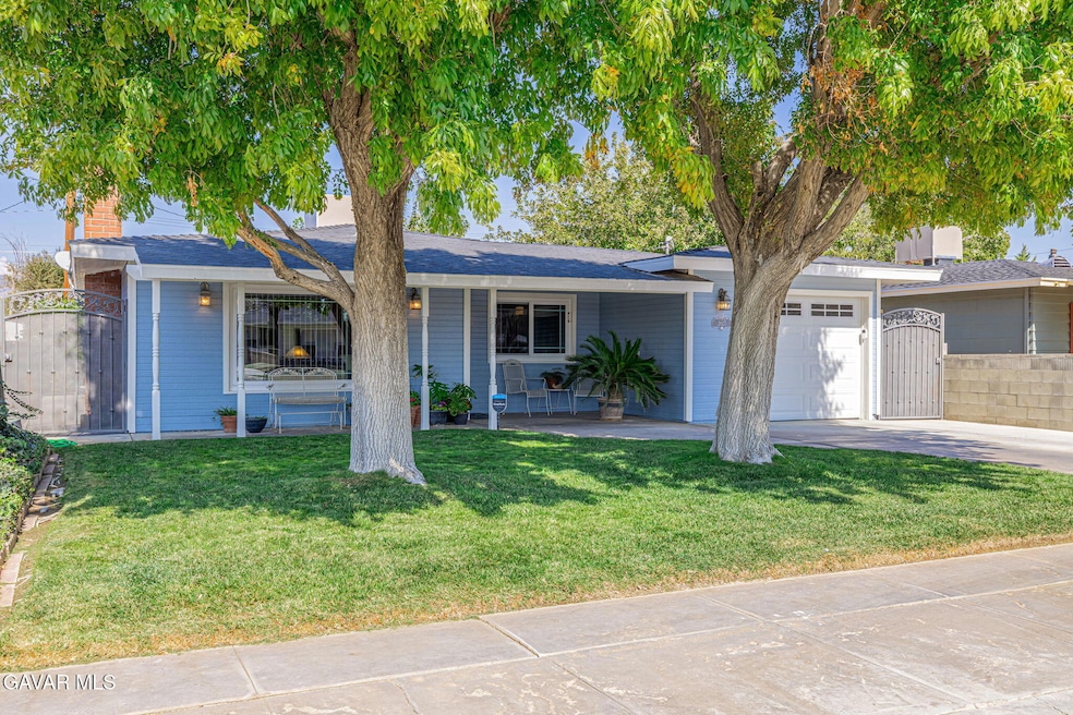 2027 Shasta St, Mojave, CA 93501 - photo 1