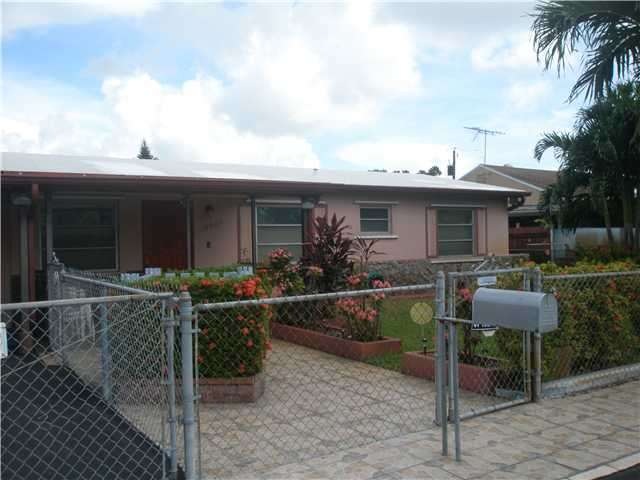 10529 NW 36th Place, Miami, FL 33147 - photo 1