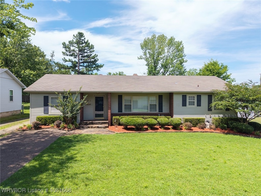 For Sale $175,000 • Co-Listing Agent