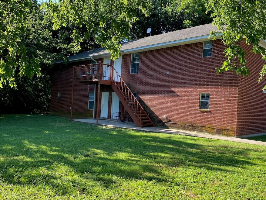 For Rent $975/month