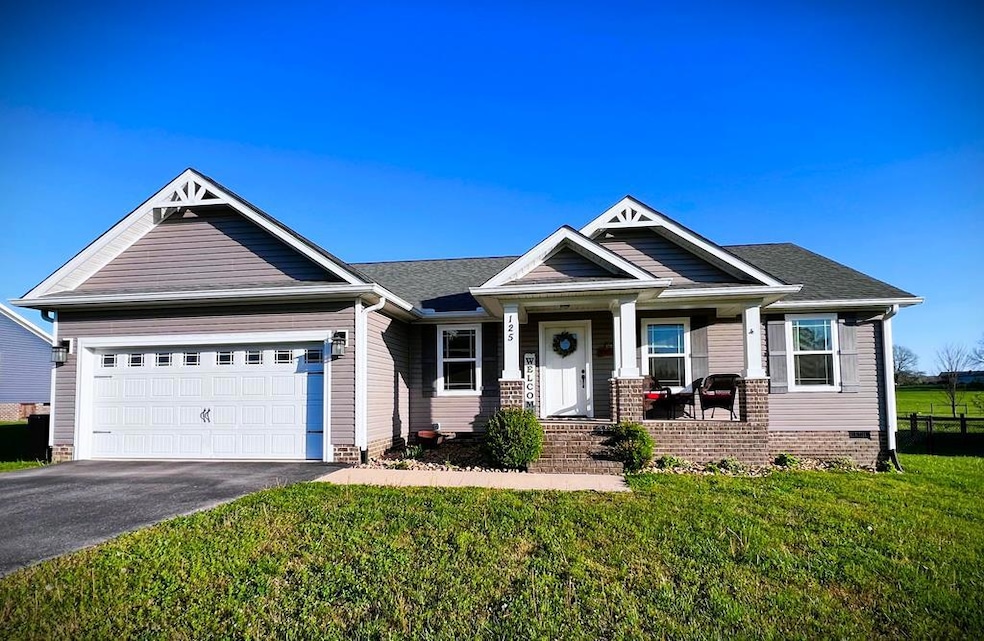 Under Contract $379,000 • Co-Listing Agent