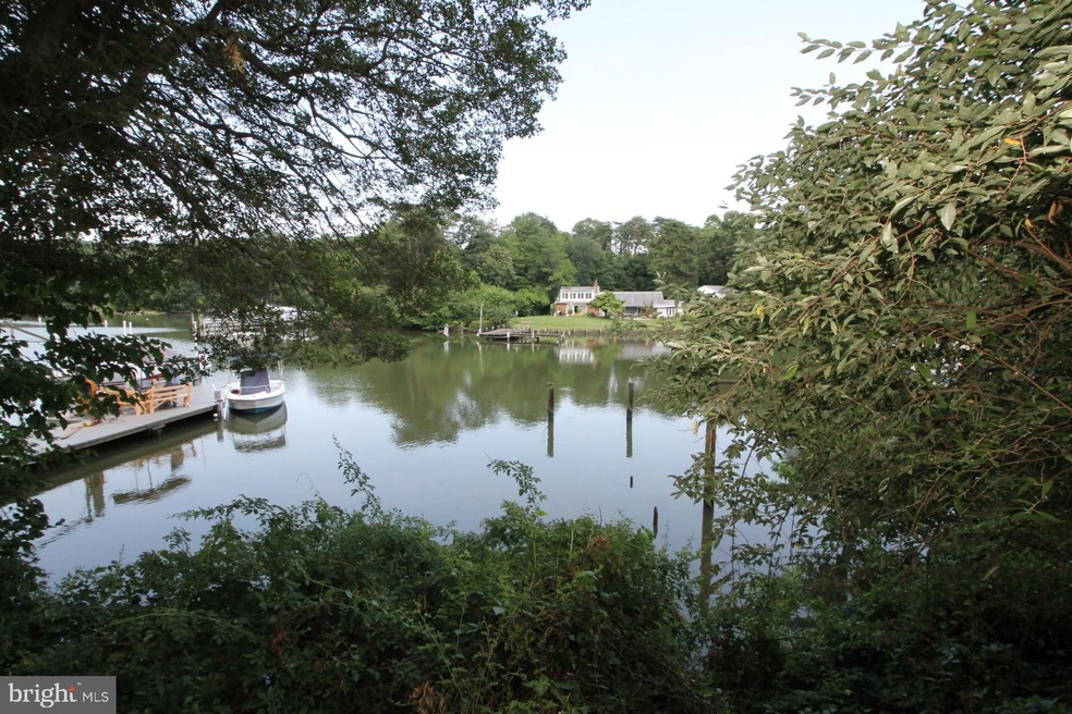 1218 Hillcreek Rd, Pasadena, MD 21122 - photo 1