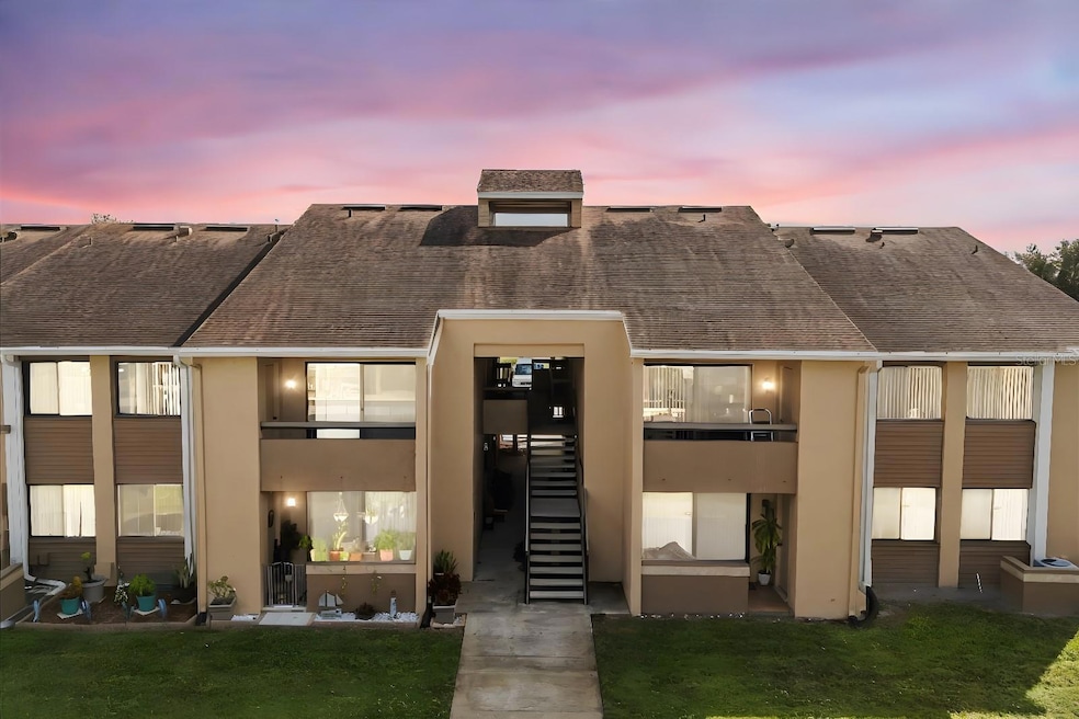 For Sale $195,000 • Co-Listing Agent