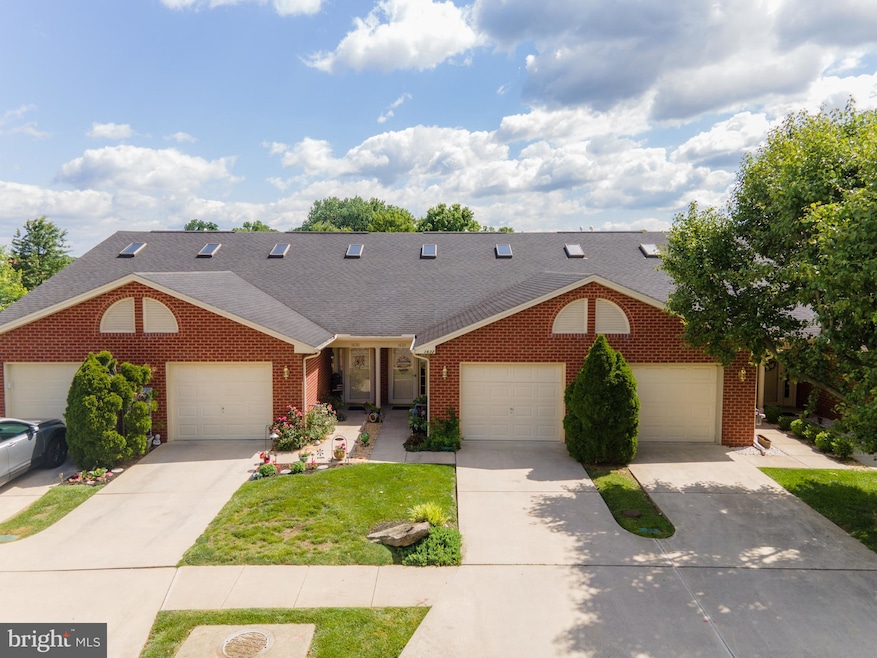 1632 Langley Dr, Hagerstown, MD 21740 - photo 1