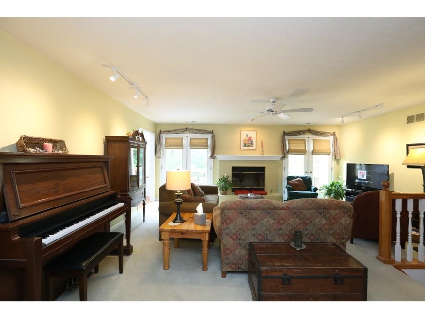 1370 Vonda Ln SW, Mableton, GA 30126 - photo 1