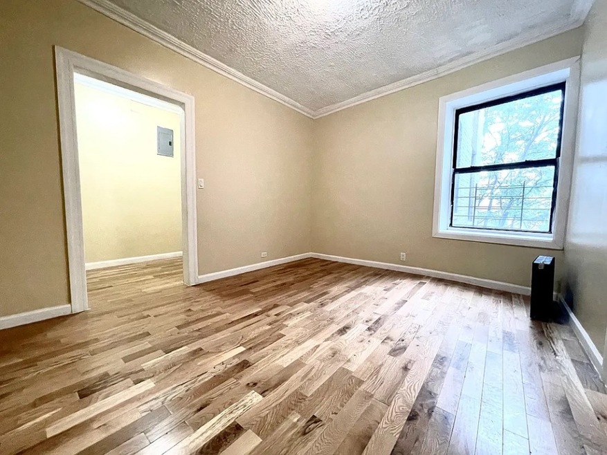 9-23 Thayer St unit E 15, New York, NY 10040 - photo 1