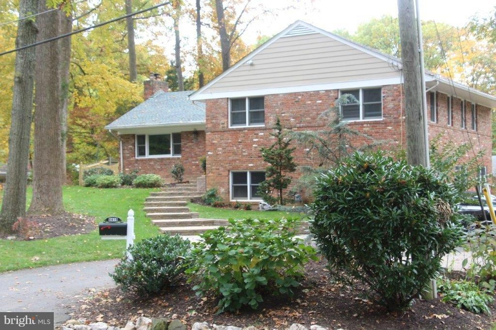 6419 Lyric Ln, Falls Church, VA 22044 - photo 1