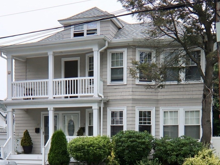 17 Erie St unit 2, Swampscott, MA 01907 - photo 1