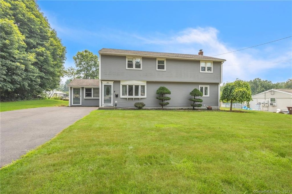 20 Flag Ct, Enfield, CT 06082 - photo 1