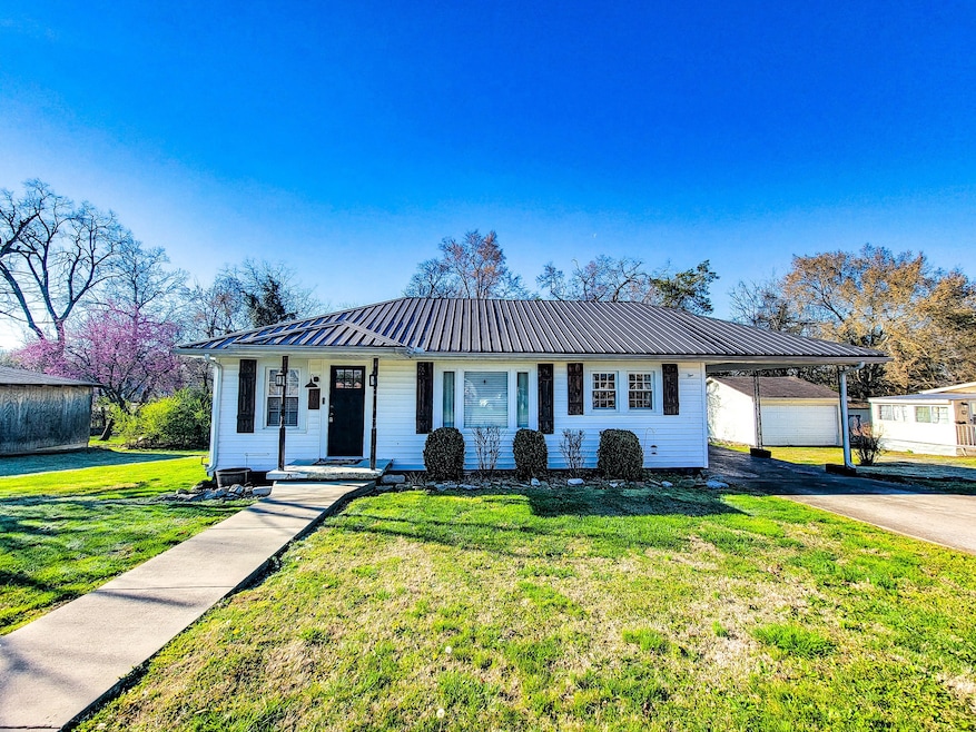 103 Kayden St, Shelbyville, TN 37160 - photo 1