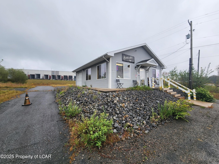 For Rent $1,100/month