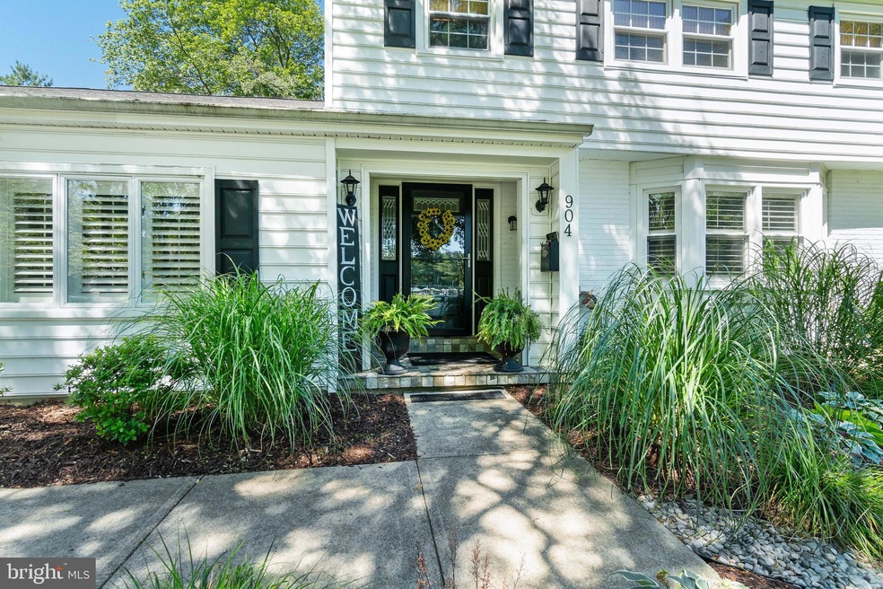 904 Dallam Rd, Newark, DE 19711 - photo 1