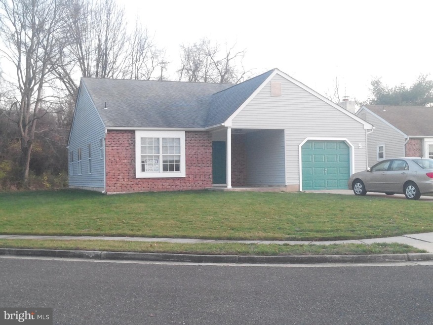 5 Pinecrest Dr, Woodbury, NJ 08096 - photo 1