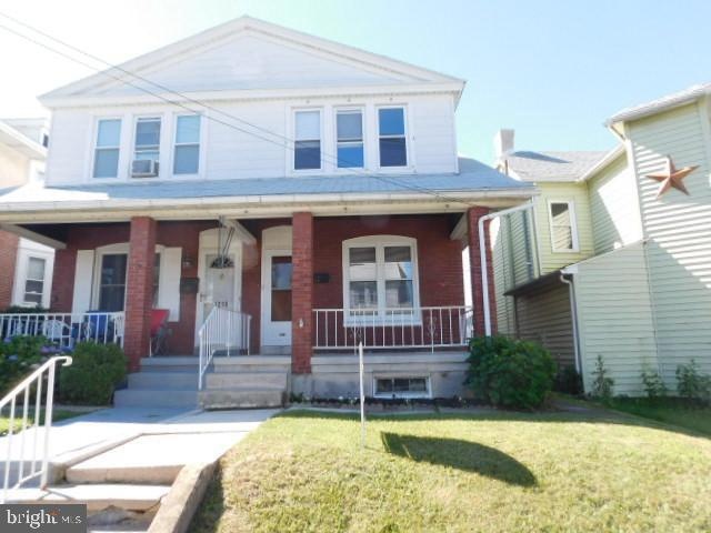 1214 E Bellevue Ave, Reading, PA 19605 - photo 1