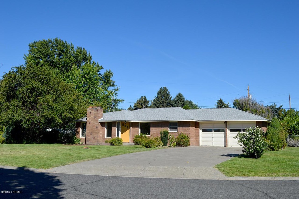 104 Shamrock, Yakima