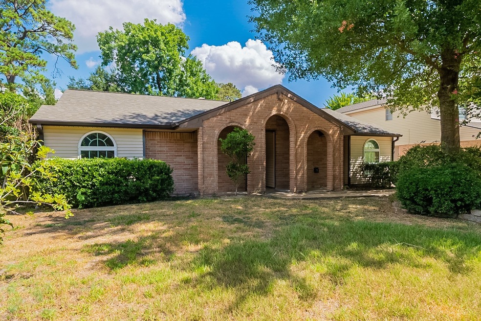 7122 Woodfern Dr, Houston, TX 77040 - photo 1
