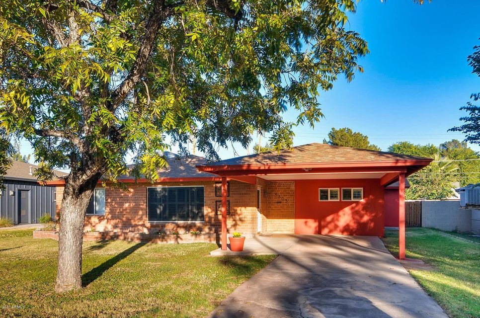 Red brick home in Central Phoenix