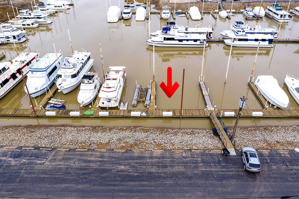 Slip#117_Rose Island Yacht Club