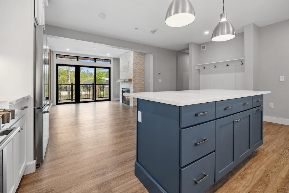 243 Skimobile Rd unit 252, Conway, NH 03860 - photo 1