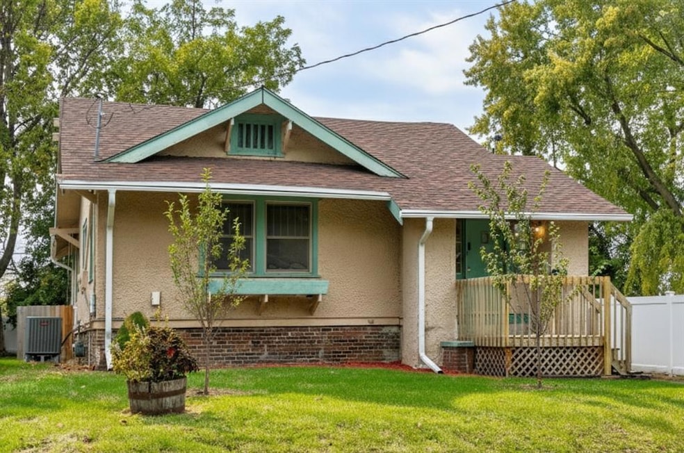 For Sale $222,400 • Co-Listing Agent