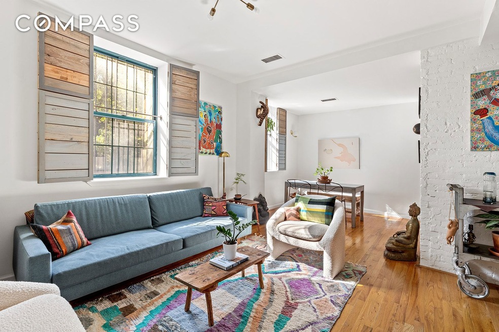 Pending $1,500,000 • Co-Listing Agent