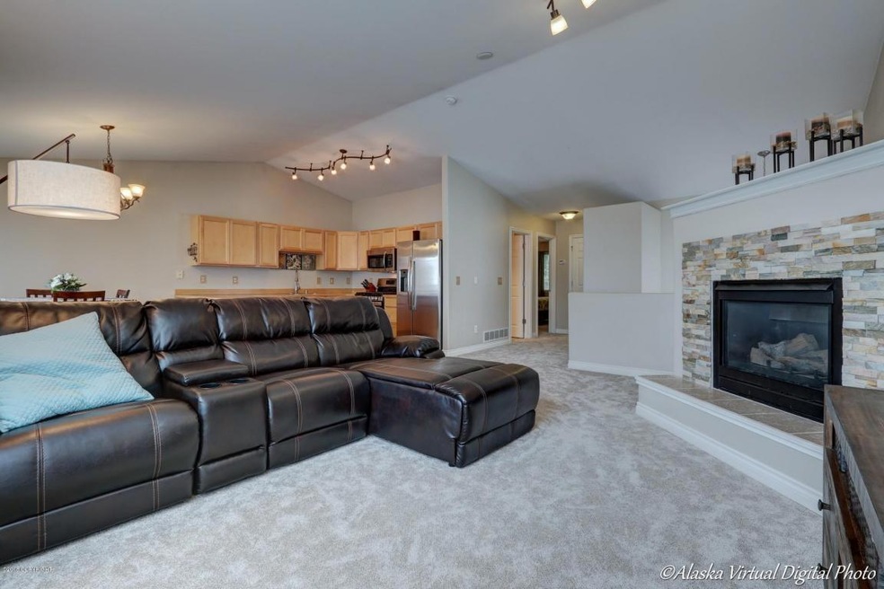 1002 Oak Ridge Dr unit 7B-1002, Anchorage, AK 99518 - photo 1