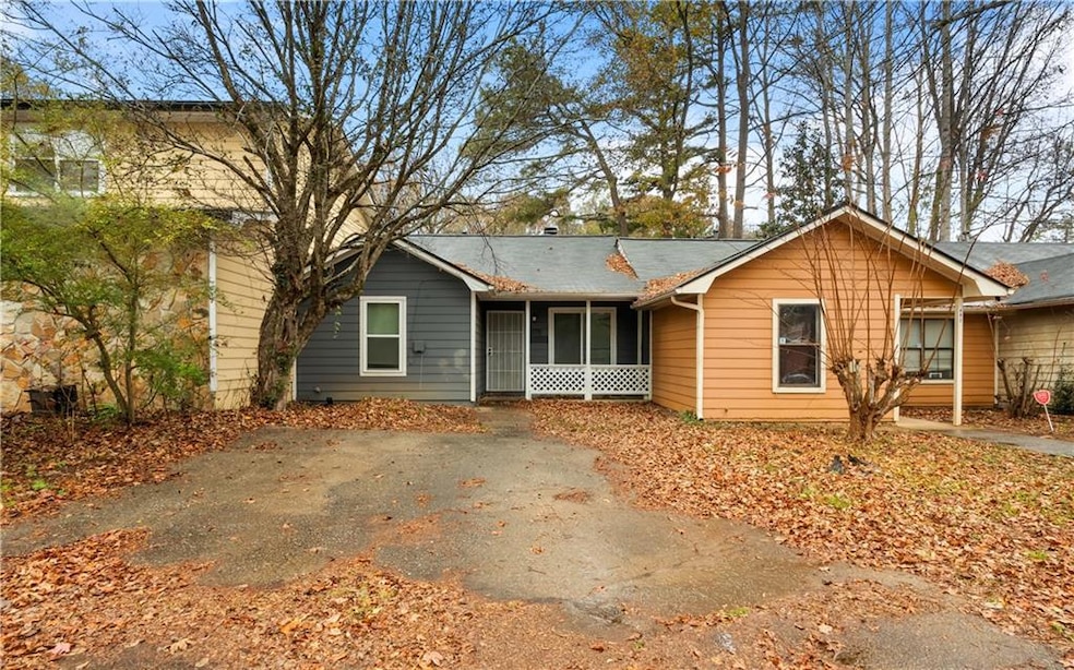 878 Ohara Dr, Jonesboro, GA 30236 - photo 1