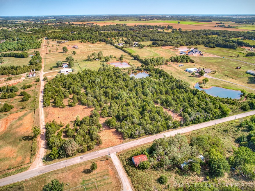 1 Gaddy Rd, Shawnee, OK 74804 - photo 1