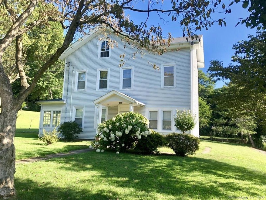 72 Broad St, Norwalk, CT 06850 - photo 1