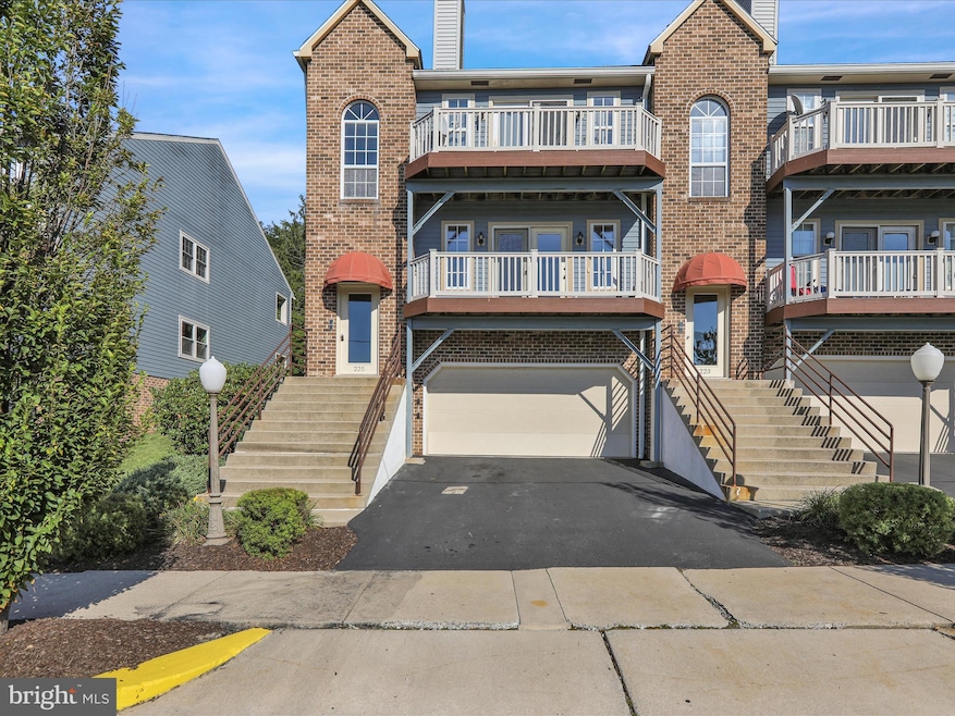 225 A N 14th St, Reading, PA 19604 - photo 1