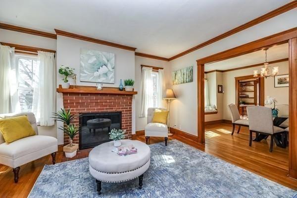 506 Lagrange St, West Roxbury, MA 02132 - photo 1