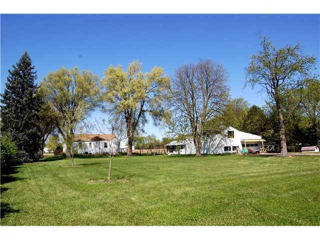 3968 Spangler Rd, Columbus, OH 43207 - photo 1