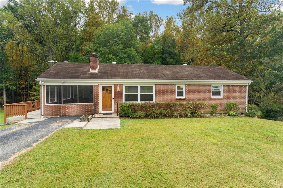 320 Greenwood Dr, Madison Heights, VA 24572 - photo 1
