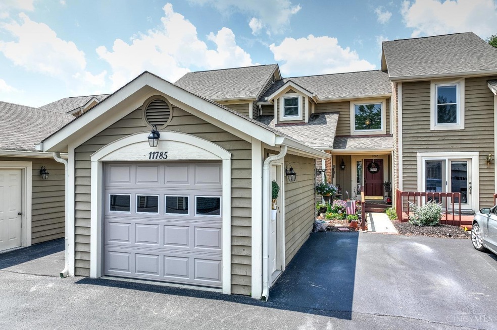 11785 Gable Glen Ln, Cincinnati, OH 45249 - photo 1