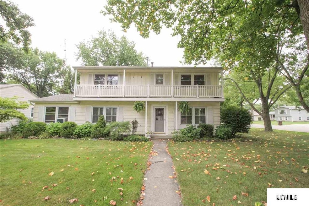 1306 Richland Ave, Lincoln, IL 62656 - photo 1